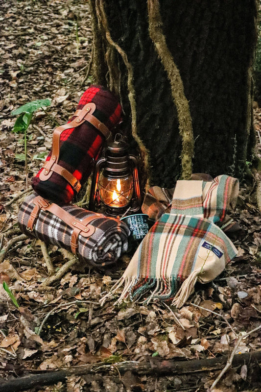 Cozy Fleece Blanket: Stylish Winter Wrap with Belt Tie