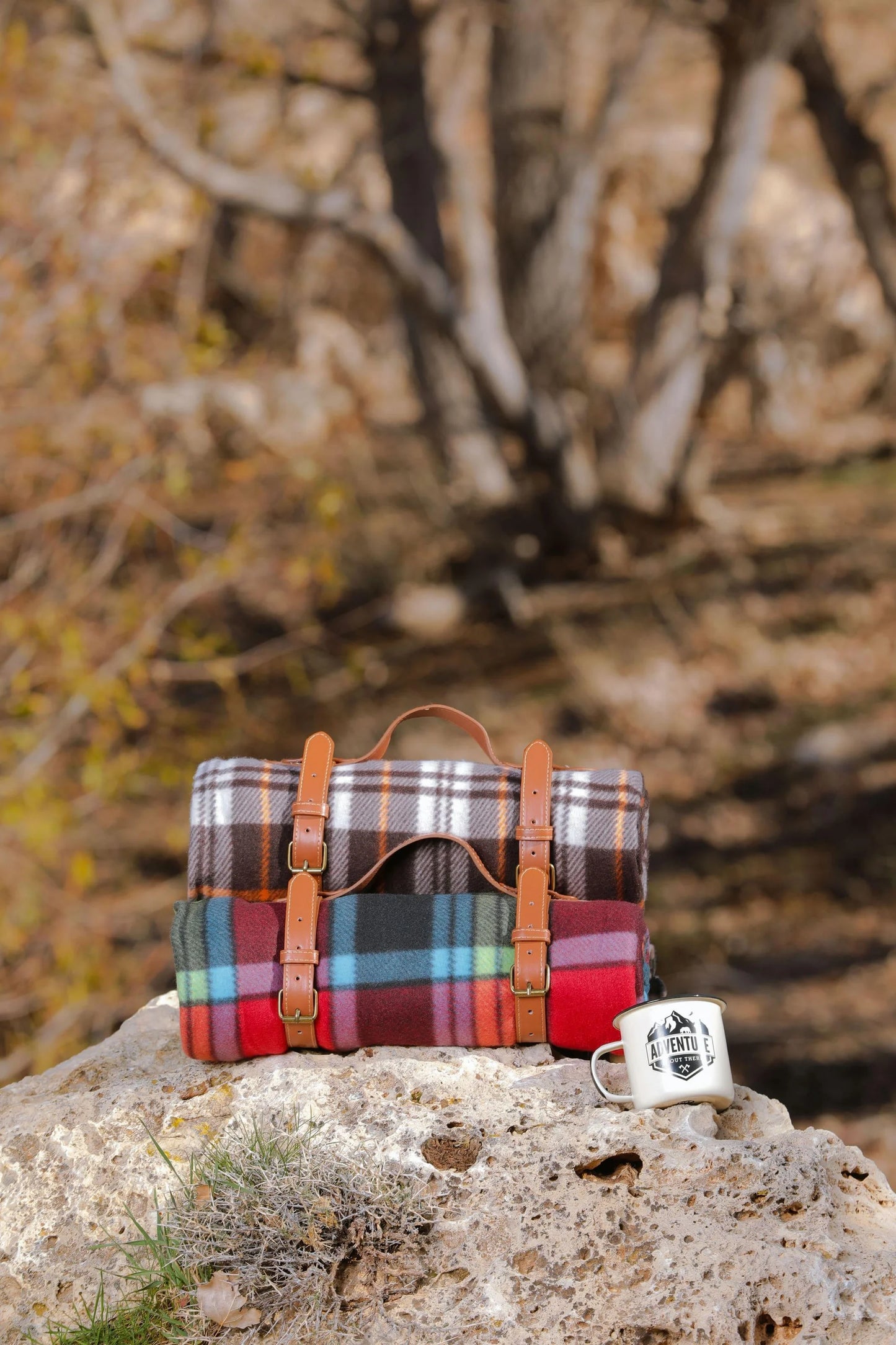 Cozy Fleece Blanket: Stylish Winter Wrap with Belt Tie