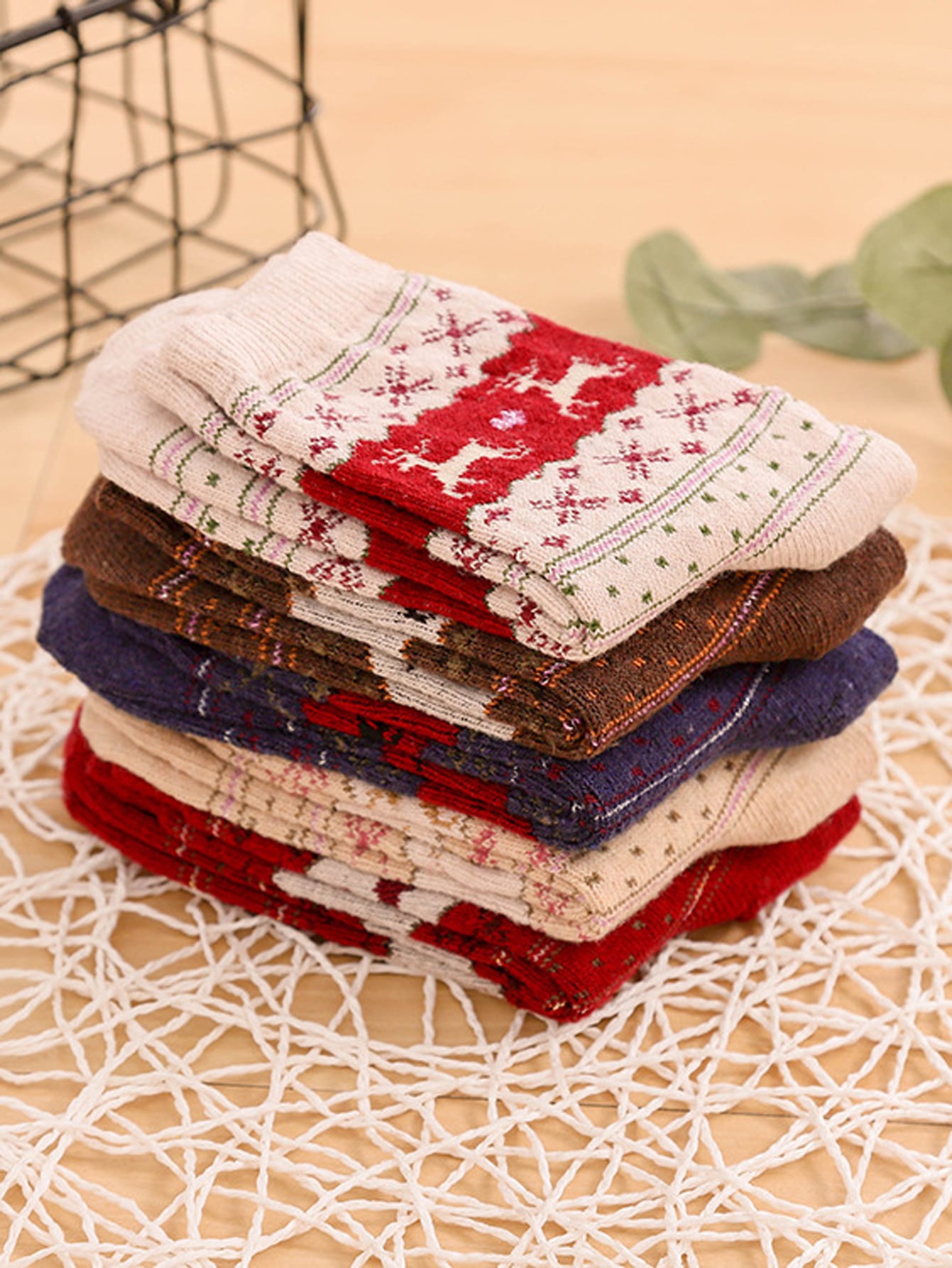 Winter 5-Pair Socks Set – Cozy and Stylish for Cold Weather